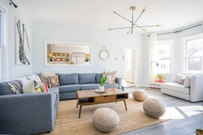 AC Beach House 8BR 4BA 4000 SqFt Big Groups